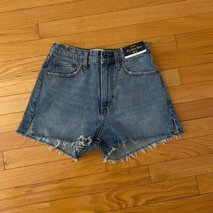 Abercrombie jean shorts!!